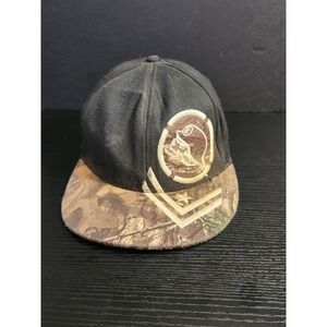 Duck Hunting Camo Billiard Hat Flexfit L/XL Embroidered Duck Patch‎ Outdoors